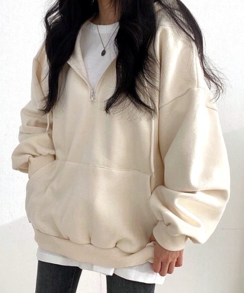 SHEENA(シーナ)の「裏起毛ボリュームスリーブハーフジップトップス(スウェット・レディース・オレンジ/テラコッタ/オフホワイト/グレー・M)」の1枚目の写真