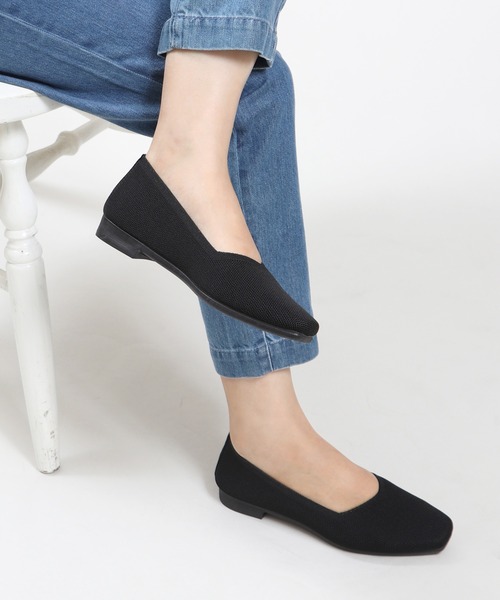 Bermosa（ベルモサ）の「ニットパンプス 無地 レオパード（パンプス・レディース・ベージュ/ブラック/ブラウン・S/LL/L/M）」の2枚目の写真