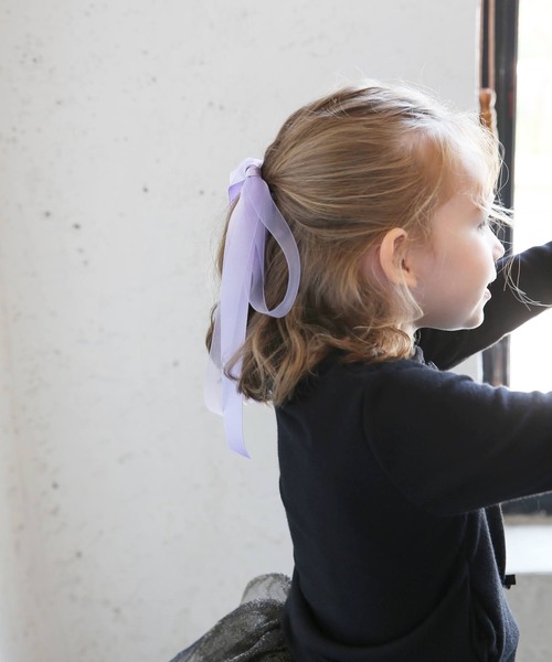 Rora（ローラ）の「シャララ リボン ヘアゴム（ヘアゴム・キッズ・クリーム/ラベンダー/ピンク/ブラック/ネイビー・FREE）」の7枚目の写真