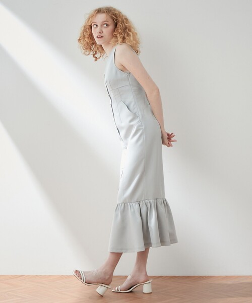 ME COUTURE(ミークチュール)の「ミニヘリンボーンステッチワンピース(ワンピース・レディース・ベージュ・1/0)」の3枚目の写真