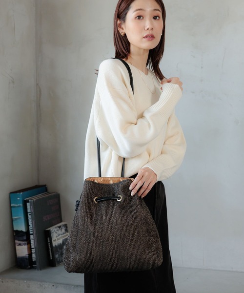 GLOBAL WORK（グローバルワーク）の「キラキラ3WAY巾着/一部店舗限定/981624（ショルダーバッグ・レディース・シルバー/ブラック/ゴールド・ONE SIZE）」の5枚目の写真