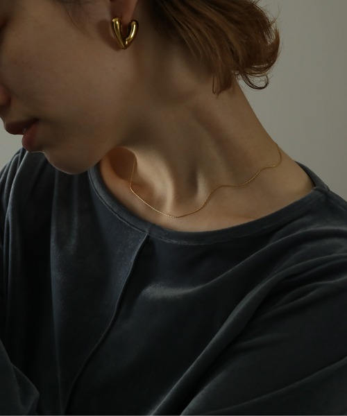 ORLEAN(オルレアン)の「金属アレルギー対応 シンプルスリムチェーンネックレス サージカルステンレス(ネックレス・レディース・ゴールド/シルバー・フリー)」の6枚目の写真