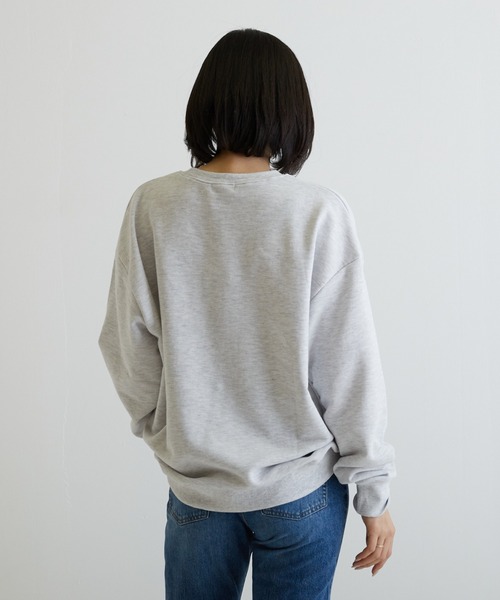 almo（アルモ）の「【CHICHI】PARAMUS LOGO / パラマス ミネソタ アーチロゴ 配色刺繍 クルーネック スウェット(BEY)（スウェット・レディース・グリーン/ネイビー・FREE）」の8枚目の写真