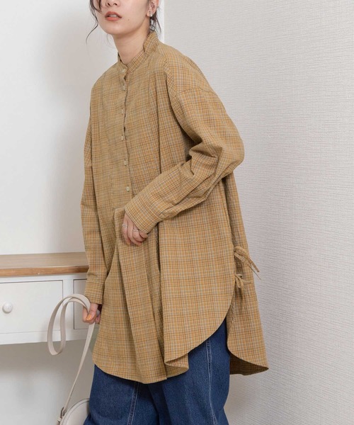 POU DOU DOU（プードゥドゥ）の「ビブヨークサイドリボンチュニック（シャツ/ブラウス・レディース・オフホワイト/ブルー/ネイビー/イエロー・3）」の4枚目の写真