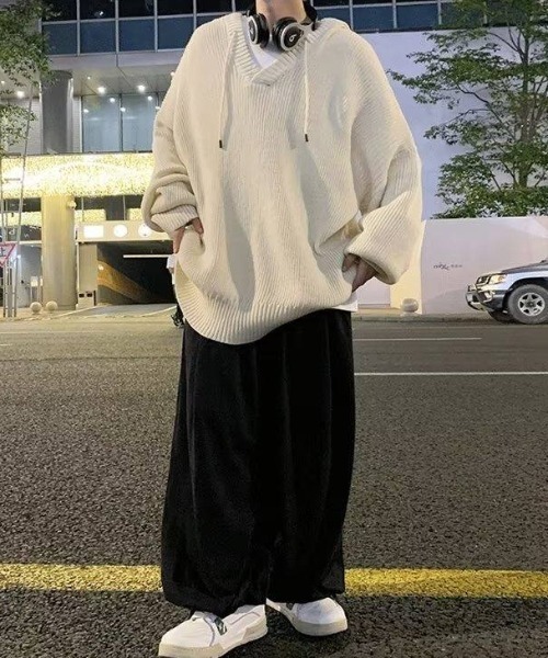 MGV（エムジーヴィー）の「Vネックパーカーニット（ニット/セーター・メンズ・ブラック/パープル/アイボリー/グレー/ライトブルー・MEDIUM/LARGE/X-LARGE）」の14枚目の写真