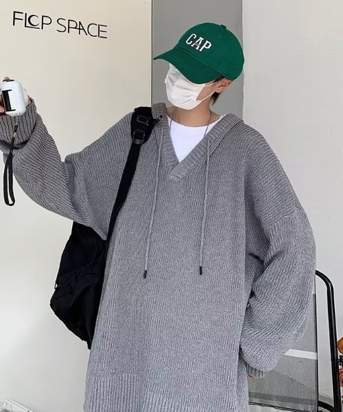 MGV（エムジーヴィー）の「Vネックパーカーニット（ニット/セーター・メンズ・ブラック/パープル/アイボリー/グレー/ライトブルー・MEDIUM/LARGE/X-LARGE）」の17枚目の写真