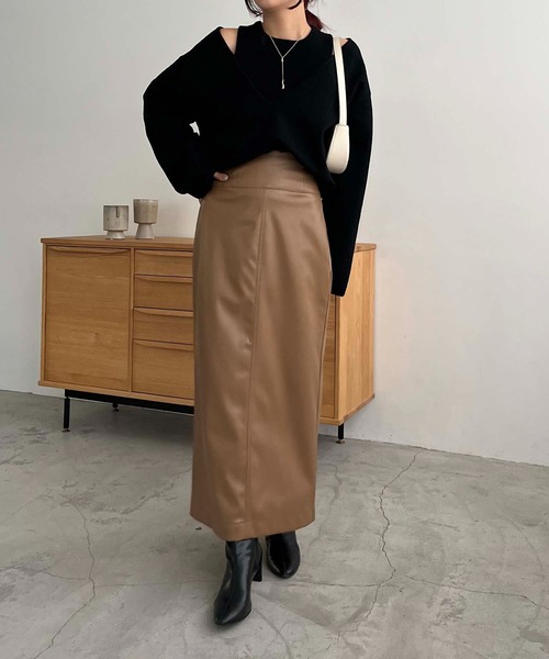 CAPRICIEUX LE'MAGE（カプリシューレマージュ）の「エコレザーIラインスカート（スカート・レディース・モカ/ブラック/ホワイト系その他・38/36）」の20枚目の写真