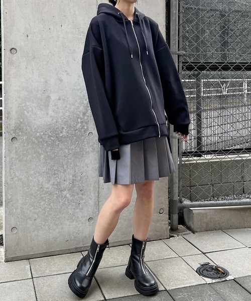 NICOLE CLUB（ニコル　クラブ）の「サイドベルトパーカー（パーカー・レディース・ブラック/オフホワイト・FREE）」の17枚目の写真