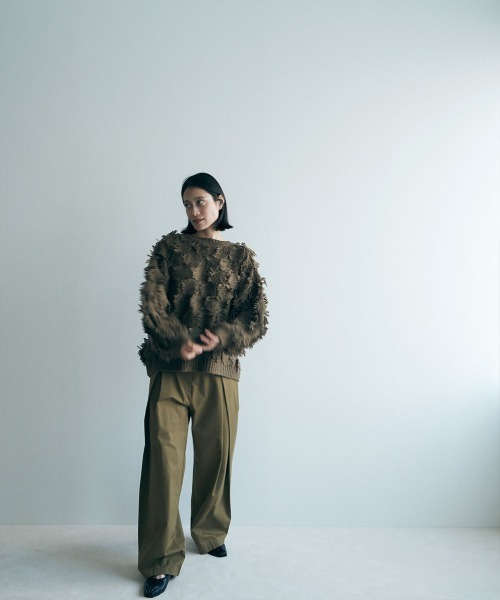 marjour(マージュール)の「FRINGE KNIT(ニット/セーター・レディース・カーキブラウン/アイボリー・M)」の4枚目の写真