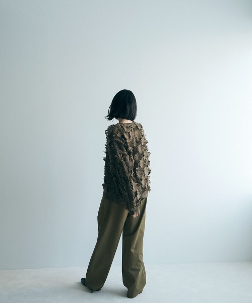 marjour(マージュール)の「FRINGE KNIT(ニット/セーター・レディース・カーキブラウン/アイボリー・M)」の8枚目の写真