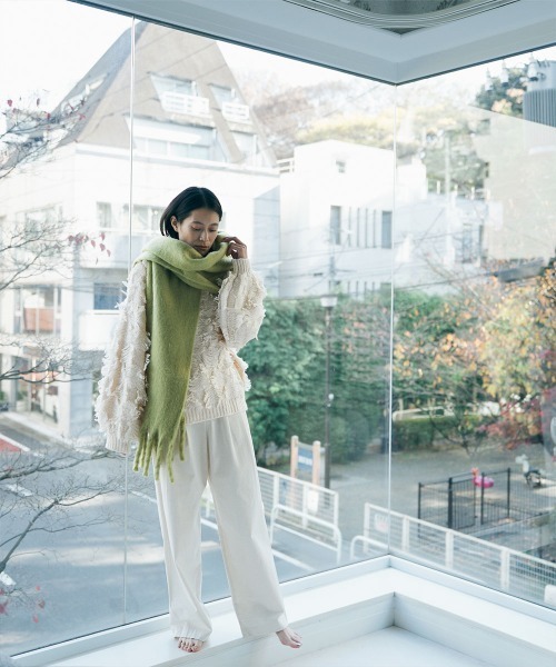 marjour(マージュール)の「FRINGE KNIT(ニット/セーター・レディース・カーキブラウン/アイボリー・M)」の14枚目の写真