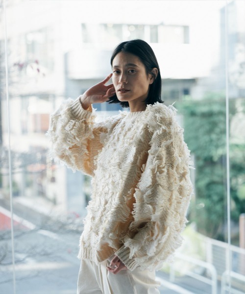 marjour(マージュール)の「FRINGE KNIT(ニット/セーター・レディース・カーキブラウン/アイボリー・M)」の15枚目の写真