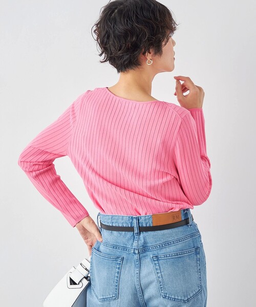 NOLLEY’S（ノーリーズ）の「《手洗い可能》愛され ワイドリブボートネックプルオーバーニット（ニット/セーター・レディース・ピンク/オフホワイト/シルバー/ブラック・38/36）」の19枚目の写真