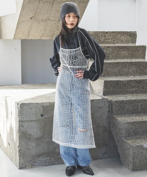 JEANASIS（ジーナシス）の「スリットデニムパンツ/105313（デニムパンツ・レディース・ブルー系その他/ブラック/ライトブルー・SMALL/MEDIUM）」の22枚目の写真