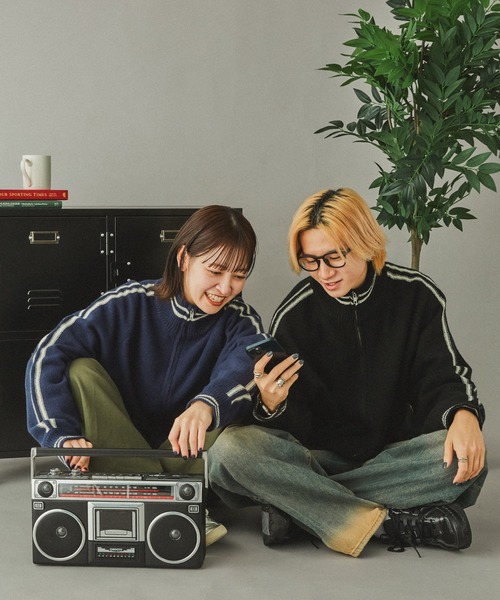 Adoon plain（アドーンプレーン）の「サイドラインドライバーズニット（ニット/セーター・メンズ・ブラック/ネイビー・MEDIUM/LARGE）」の22枚目の写真