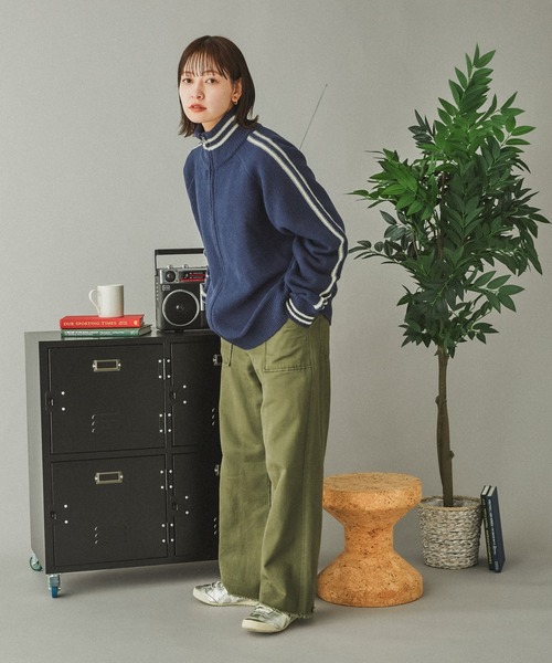 Adoon plain（アドーンプレーン）の「サイドラインドライバーズニット（ニット/セーター・メンズ・ブラック/ネイビー・MEDIUM/LARGE）」の8枚目の写真