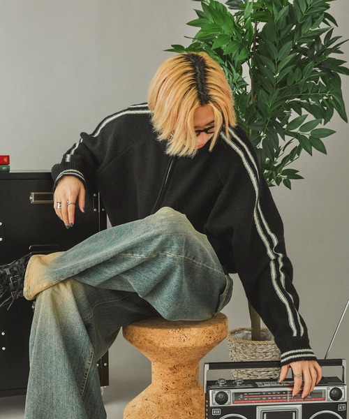 Adoon plain（アドーンプレーン）の「サイドラインドライバーズニット（ニット/セーター・メンズ・ブラック/ネイビー・MEDIUM/LARGE）」の17枚目の写真