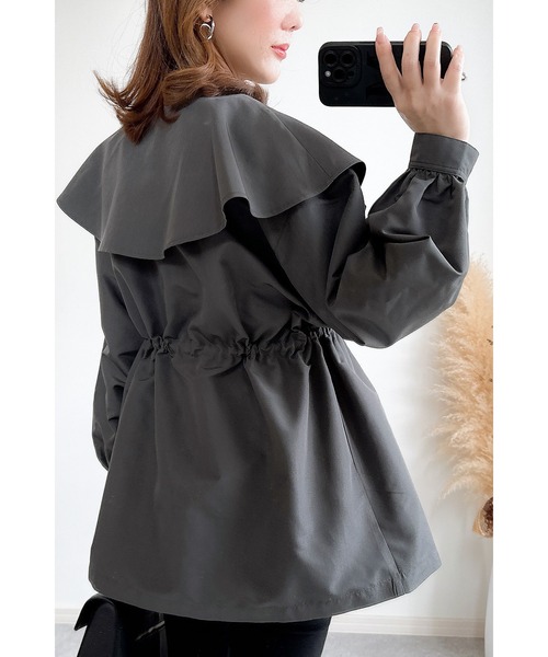 &. NOSTALGIA（アンドドットノスタルジア）の「【ZOZO限定】ビッグカラーマウンテンパーカー（マウンテンパーカー・レディース・チャコールグレー/ブラック・M）」の17枚目の写真