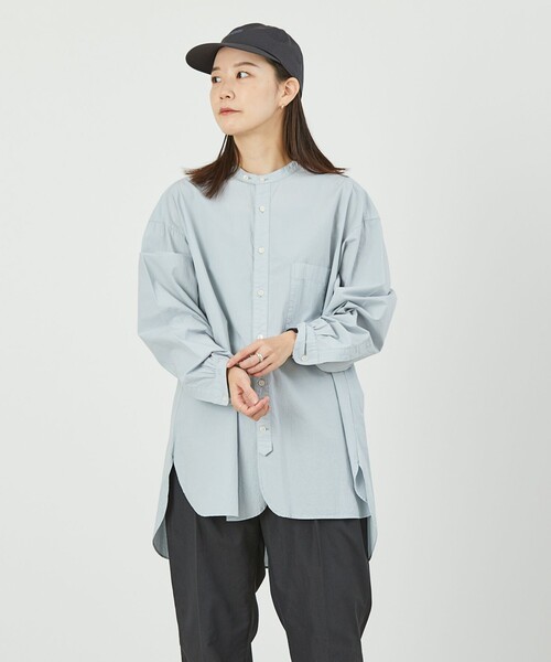 MACKINTOSH PHILOSOPHY（ﾏｯｷﾝﾄｯｼｭ ﾌｨﾛｿﾌｨｰ）の「GREY LABEL バンドカラーシャツ（シャツ/ブラウス・レディース・オフホワイト/ブルー/ブラック・2/6）」の3枚目の写真