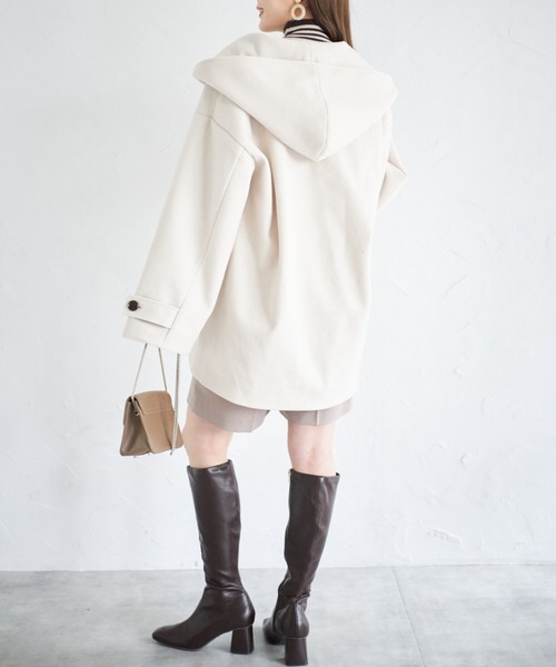 tocco closet(トッコ クローゼット)の「【ZOZO限定】オーバーサイズダッフルコート(ダッフルコート・レディース・ブラック/グレー/アイボリー・M)」の7枚目の写真