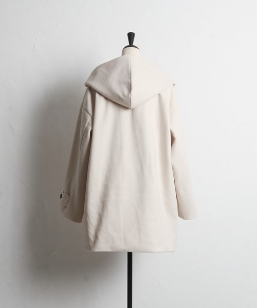 tocco closet(トッコ クローゼット)の「【ZOZO限定】オーバーサイズダッフルコート(ダッフルコート・レディース・ブラック/グレー/アイボリー・M)」の16枚目の写真
