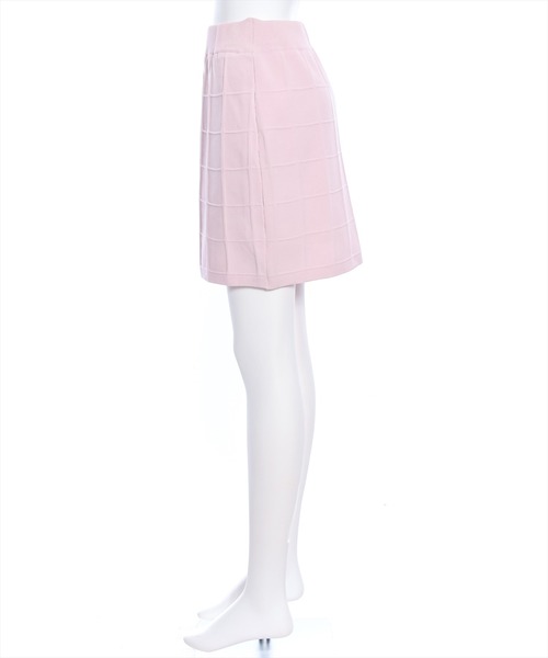 clear（クリア）の「エンボスチェックニットミニスカート[セットアップ可能]≪2024SS新作≫（スカート・レディース・ピンク/アイボリー/ブラック・F）」の9枚目の写真