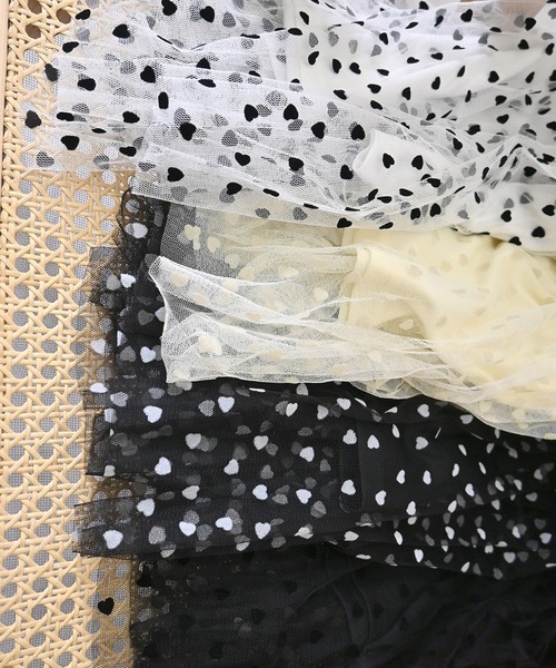 STYLEBLOCK（スタイルブロック）の「チュールハートフロッキーギャザーフレアスカート（スカート・レディース・ブラック×ホワイト/ブラック×ブラック/ホワイト系その他/ホワイト×ブラック・M）」の10枚目の写真