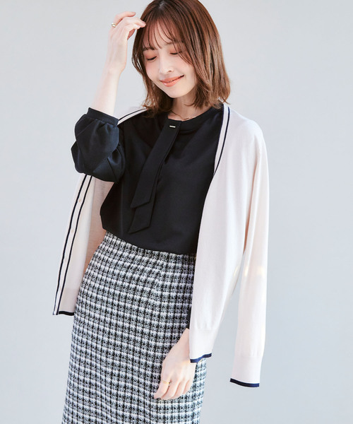 CROSS FUNCTION(クロスファンクション)の「《抗菌防臭・通気性》ボウタイカットソーブラウス【CF/クロスファンクション】(シャツ/ブラウス・レディース・ライトベージュ/ライトグリーン/オフホワイト/ブラック・LL/M/L)」の18枚目の写真