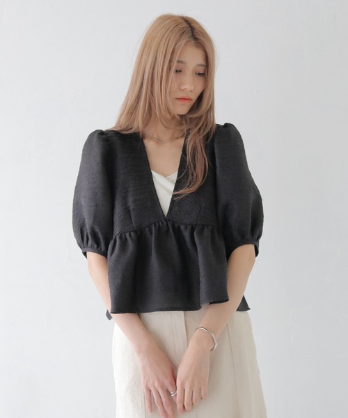 CLEIO(クレイオ)の「【CLEIO】Vネックパフスリーブシアー半袖ブラウス/V-NECK PUFF SLEEVE SHEER BLOUSE/293-11642(シャツ/ブラウス・レディース・オフホワイト/ブラック・FREE)」の13枚目の写真