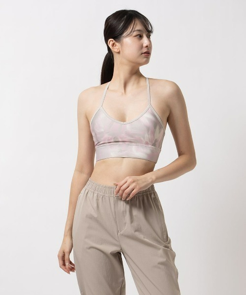 Reebok(リーボック)の「トレイン プリント ブラ / ID TRAIN AOP BRA(スポーツブラ・レディース・グレー系その他/ブラック系その他・X-SMALL/X-LARGE/XX-LARGE/SMALL/MEDIUM/LARGE)」の2枚目の写真