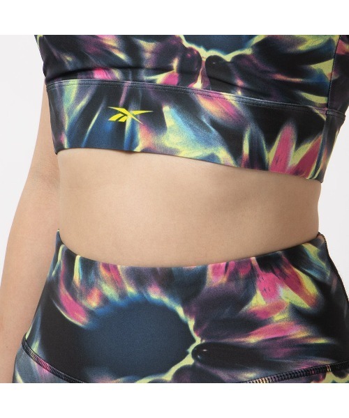 Reebok(リーボック)の「トレイン プリント ブラ / ID TRAIN AOP BRA(スポーツブラ・レディース・グレー系その他/ブラック系その他・X-SMALL/X-LARGE/XX-LARGE/SMALL/MEDIUM/LARGE)」の18枚目の写真