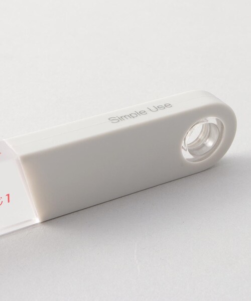 212 KITCHEN STORE(トゥワントゥキッチンストア)の「Simple Use 置いて量れる計量スプーン(グレー)(キッチンツール・レディース・その他・00)」の4枚目の写真