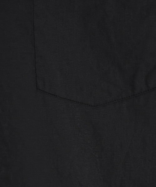marka（マーカ）の「marka / マーカ：SKIPPER SHIRT - ORGANIC COTTON LOAN -：M24A-10SH02B[COR]（Tシャツ/カットソー・メンズ・ブラック・1/2）」の6枚目の写真