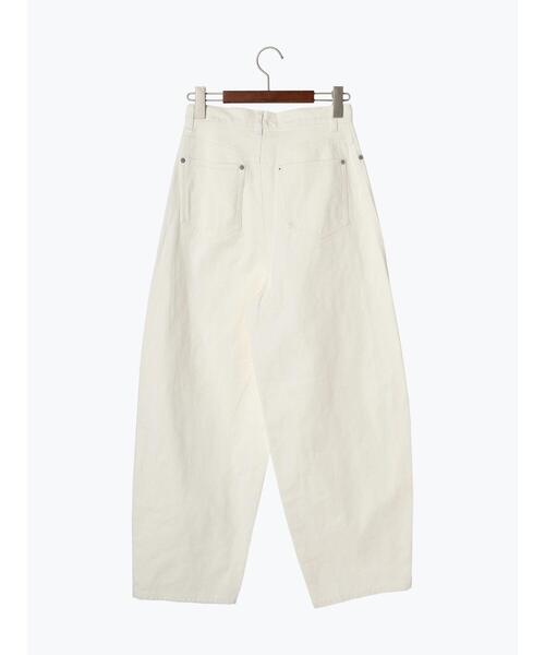 Te chichi（テチチ）の「ホワイトデニムバレルパンツ（デニムパンツ・レディース・ホワイト・M/S）」の13枚目の写真