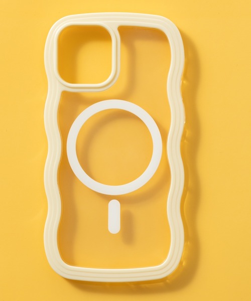 emonique(エモニーク)の「iPhoneケース カバー ウェーブ うねうね magsafe搭載【12/12pro/13/13pro/14/14pro/14promax対応】(スマホケース/カバー・レディース・イエロー/ライトパープル/ホワイト/ピンク/ブルー/ライトブルー/ブラック・iPhone 12/iPhone 12 Pro/iPhone 13/iPhone 13 Pro/iPhone 14/iPhone 14 Pro/iPhone 14 Pro Max)」の12枚目の写真