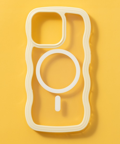 emonique(エモニーク)の「iPhoneケース カバー ウェーブ うねうね magsafe搭載【12/12pro/13/13pro/14/14pro/14promax対応】(スマホケース/カバー・レディース・イエロー/ライトパープル/ホワイト/ピンク/ブルー/ライトブルー/ブラック・iPhone 12/iPhone 12 Pro/iPhone 13/iPhone 13 Pro/iPhone 14/iPhone 14 Pro/iPhone 14 Pro Max)」の10枚目の写真