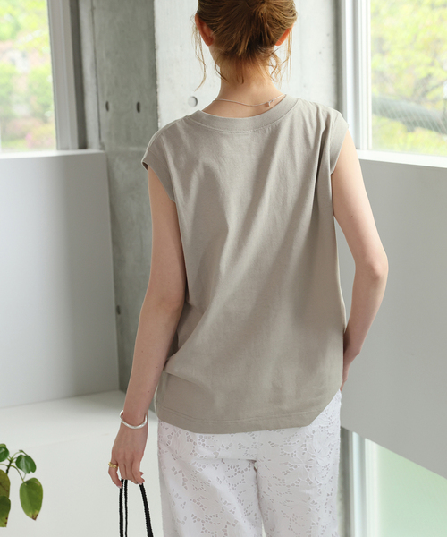 JOURNAL STANDARD（ジャーナルスタンダード）の「汗ジミ防止天竺ノースリーブ（Tシャツ/カットソー・レディース・グレー/ブラック/ホワイト/グリーン/イエロー・FREE）」の22枚目の写真