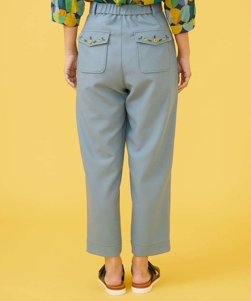 Jocomomola（ホコモモラ）の「TRツイル 刺繍ストレートパンツ（その他パンツ・レディース・ダークインディゴブルー/ベージュ・42/40）」の18枚目の写真