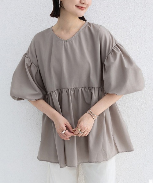 Doux Belle(ドゥーベル)の「七分丈ドロップショルダートップス(Tシャツ/カットソー・レディース・グレイッシュベージュ/グリーン/ホワイト/ブラック・FREE)」の4枚目の写真