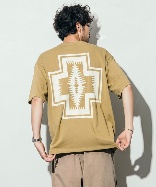 PENDLETON（ペンドルトン）の「PENDLETON/ペンドルトン 別注 バックプリント クルーネックTシャツ/刺繍ロゴ（Tシャツ/カットソー・メンズ・マスタード/オフホワイト/ブラック/オリーブ・MEDIUM/LARGE/SMALL）」の11枚目の写真