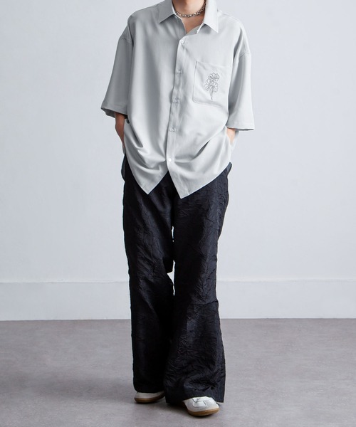 NILWAY（ニルウェイ）の「ワッシャー加工フレアパンツ/ワッシャーデザインフレアベルボトムパンツ（その他パンツ・メンズ・ライトグレー/ブラック・SMALL/LARGE/MEDIUM）」の5枚目の写真