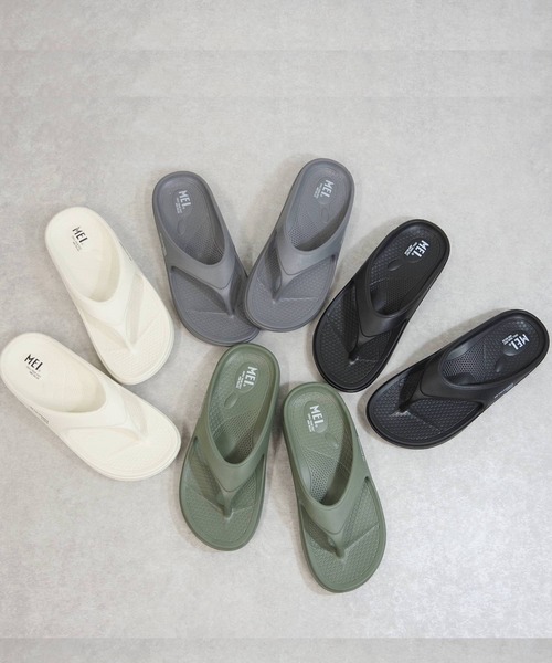 MEI(メイ)の「MEI/メイ トングサンダル フラットサンダル【241022】(サンダル・レディース・グレー/ブラック/オフホワイト/カーキ・23.5/22.5/25.5/26.5)」の20枚目の写真