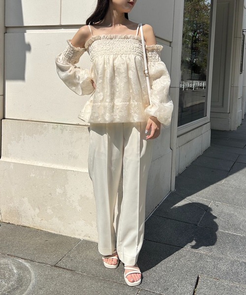 one after another NICE CLAUP（ワンアフターアナザーナイスクラップ）の「オフショルブラウスセットパンツ（セットアップ・レディース・ブラック/アイボリー/ピンク・FREE）」の2枚目の写真