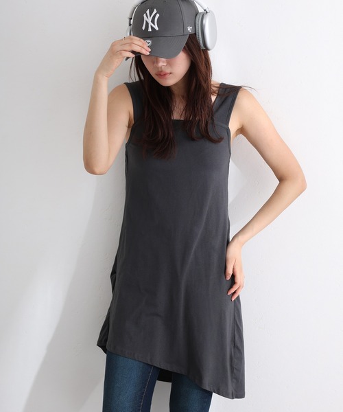 ElegChic（エレグシック）の「ブラ紐隠しレイヤードキャミ（キャミソール・レディース・ブラック/グレイッシュベージュ/オフホワイト/チャコールグレー・M/L/XL/3L/4L）」の21枚目の写真