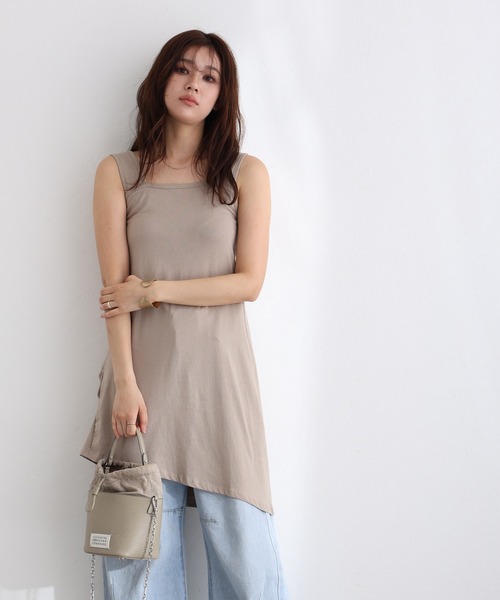 ElegChic（エレグシック）の「ブラ紐隠しレイヤードキャミ（キャミソール・レディース・ブラック/グレイッシュベージュ/オフホワイト/チャコールグレー・M/L/XL/3L/4L）」の19枚目の写真