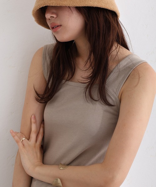 ElegChic（エレグシック）の「ブラ紐隠しレイヤードキャミ（キャミソール・レディース・ブラック/グレイッシュベージュ/オフホワイト/チャコールグレー・M/L/XL/3L/4L）」の16枚目の写真