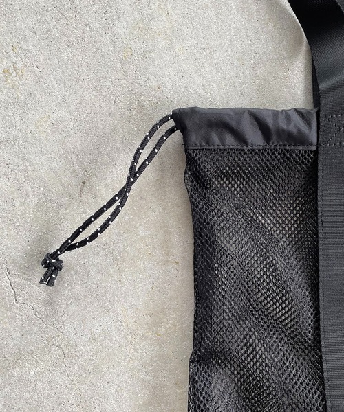 THE NORTH FACE（ザノースフェイス）の「【THE NORTH FACE】WL MESH BAG（トートバッグ・レディース・ブラック/ホワイト・FREE）」の9枚目の写真