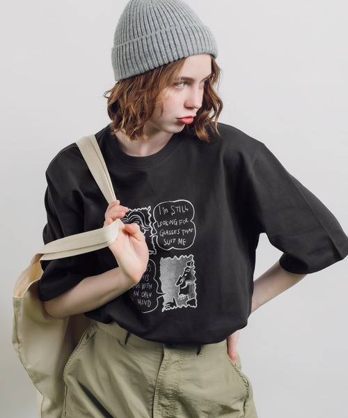 MUHET(ミュエータ)の「手書きアソートTシャツ(Tシャツ/カットソー・レディース・ベージュ/チャコールグレー/オフホワイト/レッド/ホワイト系その他・X-LARGE/MEDIUM)」の4枚目の写真
