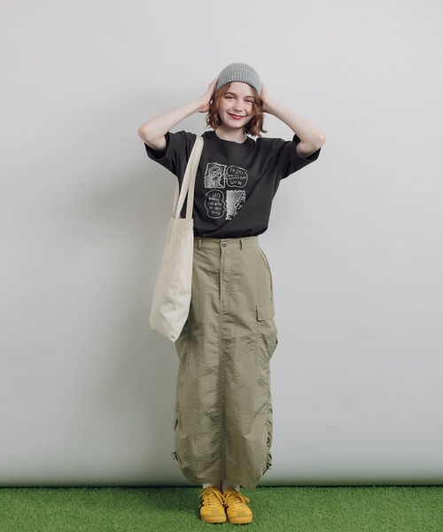 MUHET(ミュエータ)の「手書きアソートTシャツ(Tシャツ/カットソー・レディース・ベージュ/チャコールグレー/オフホワイト/レッド/ホワイト系その他・X-LARGE/MEDIUM)」の9枚目の写真