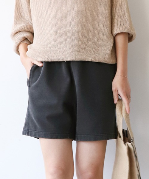 REMI RELIEF（レミレリーフ）の「【REMI RELIEF】SP加工裏毛ショートパンツ（その他パンツ・レディース・ブラック/キャメル・S）」の2枚目の写真